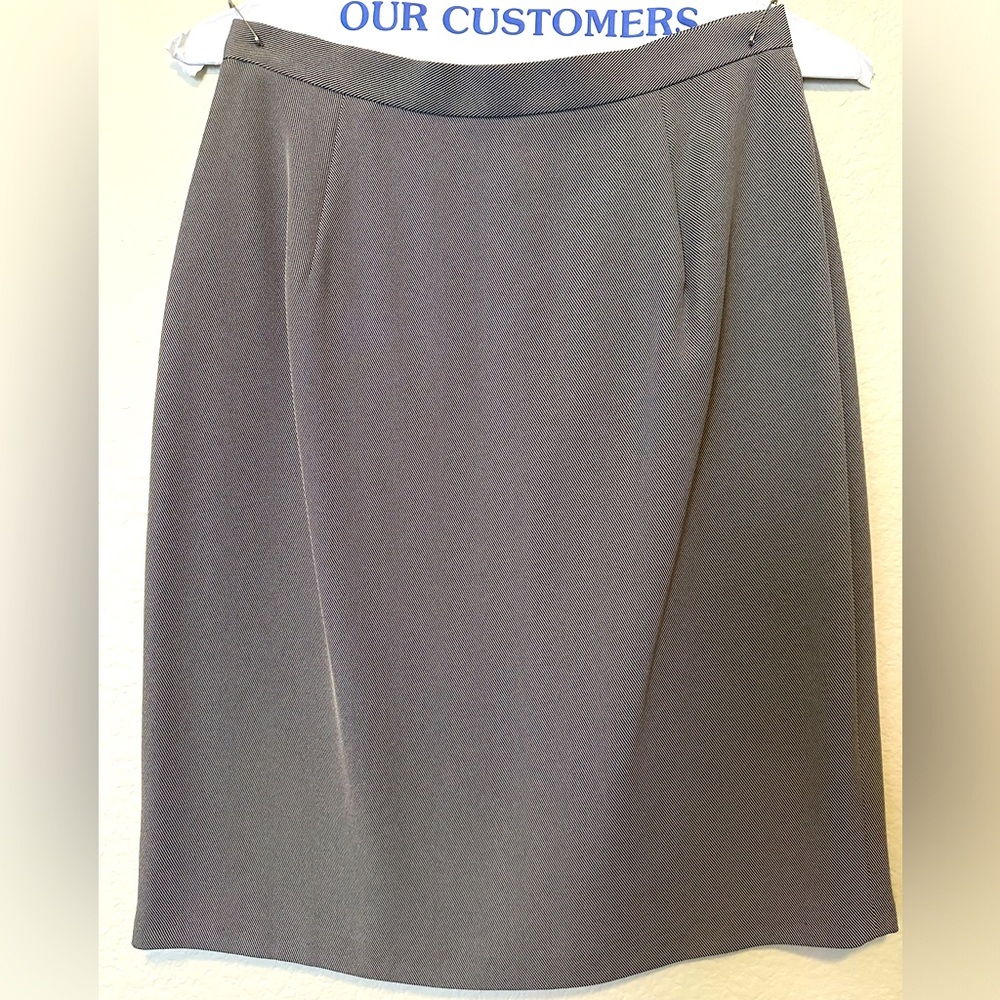Vintage Ann Taylor Pencil Skirt, like new condition